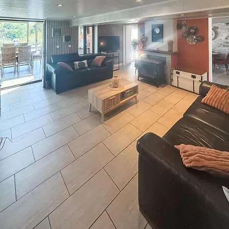 بيت للعطل 2 Bedroom Pet Friendly In La-neuville-aux-joutes *